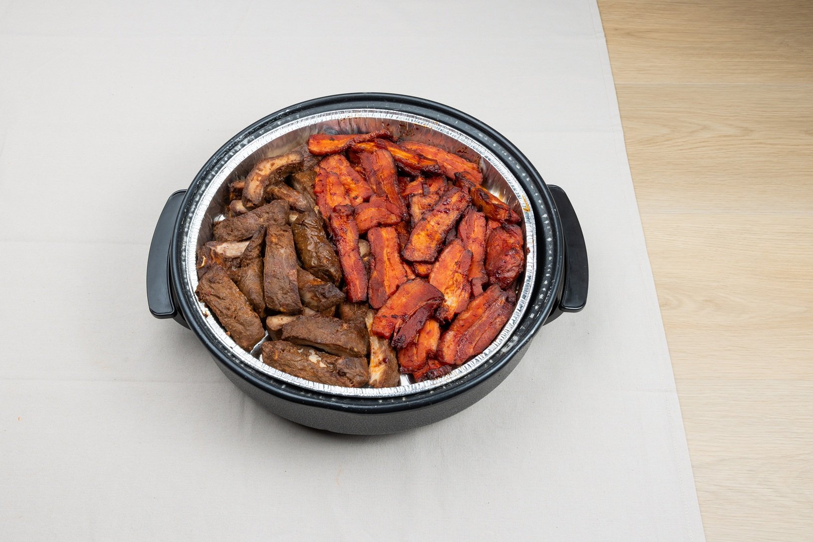 Party-Pan Klein: 50/50: Spare ribs - Zwolsche speklapjes